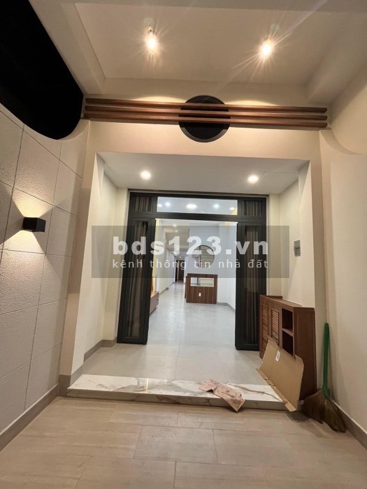 NHÀ MỚI FULL NỘI THẤT GỖ ĐƯỜNG TRẦN XUÂN SOẠN Q.7, HẺM Ô TÔ, ĐÃ HOÀN CÔNG_GIÁ 7,5 TỶ