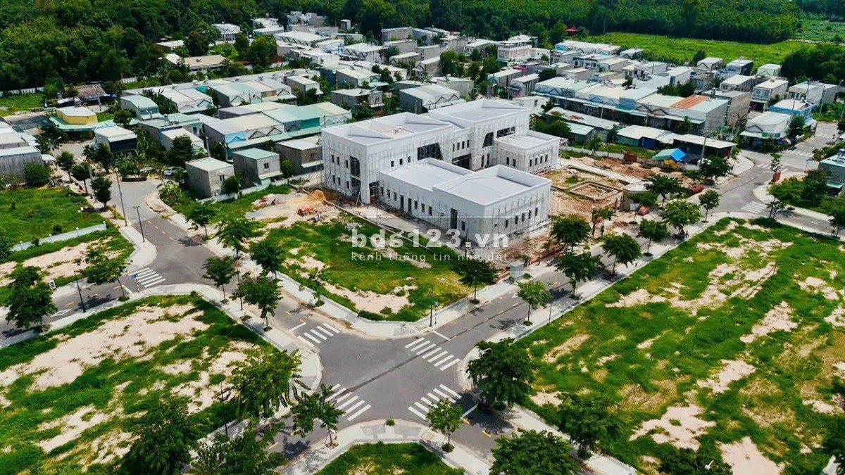 Đất Hòa Lợi, Thị Xã Bến Cát, Bình Dương, dân đông gần chợ trường học, tiện ích đầy đủ,