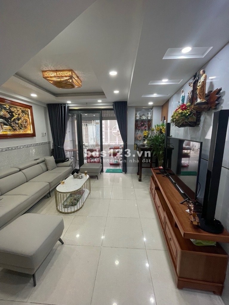 NHÀ 3 LẦU HẺM XE HƠI 6m ĐƯỜNG HUỲNH TẤN PHÁT Q.7, FULL NỘI THẤT_GIÁ 7,3 TỶ