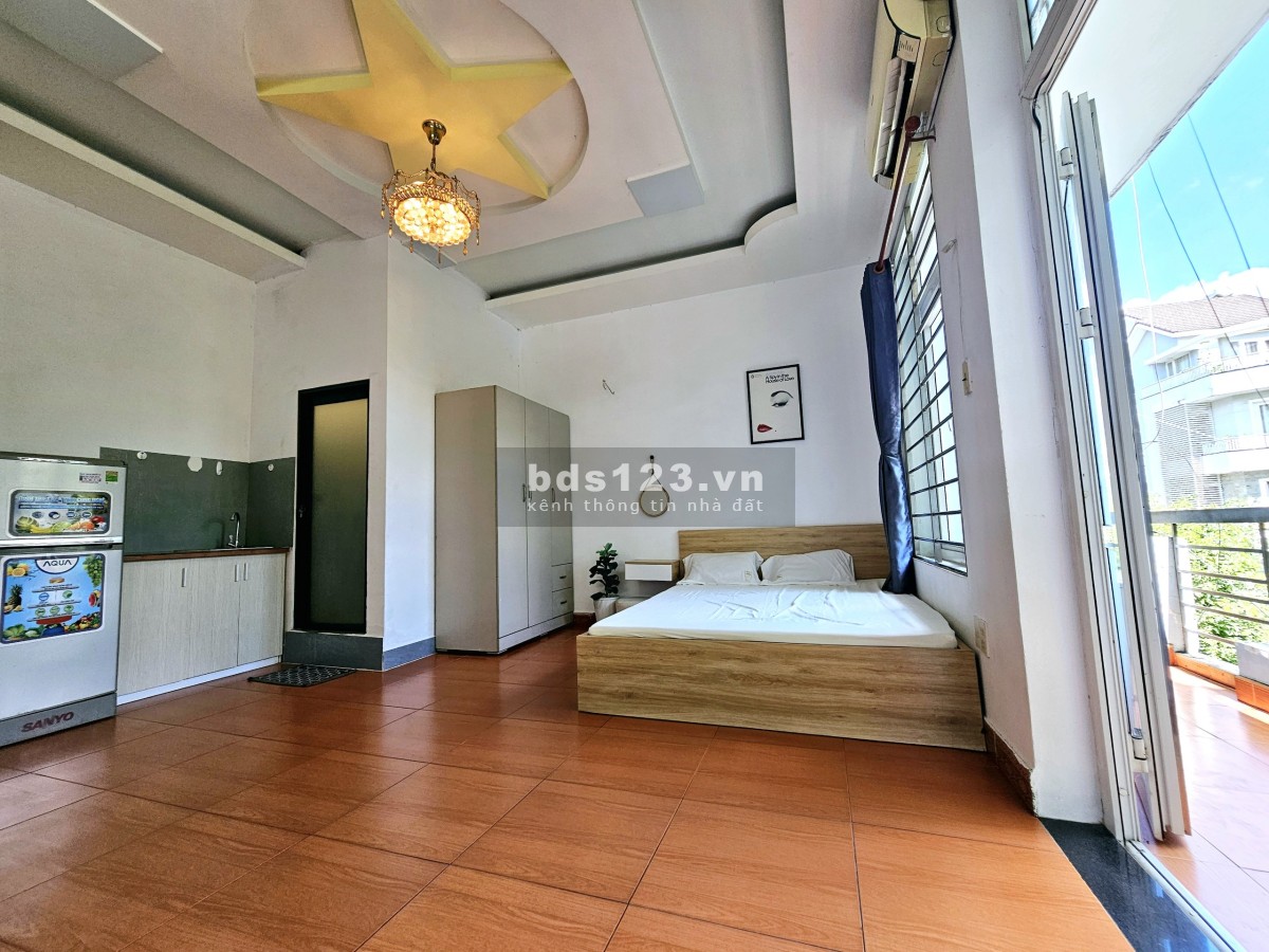 Đang Trống 116/18 Bình Lợi, Bình Thạnh studio ban công.