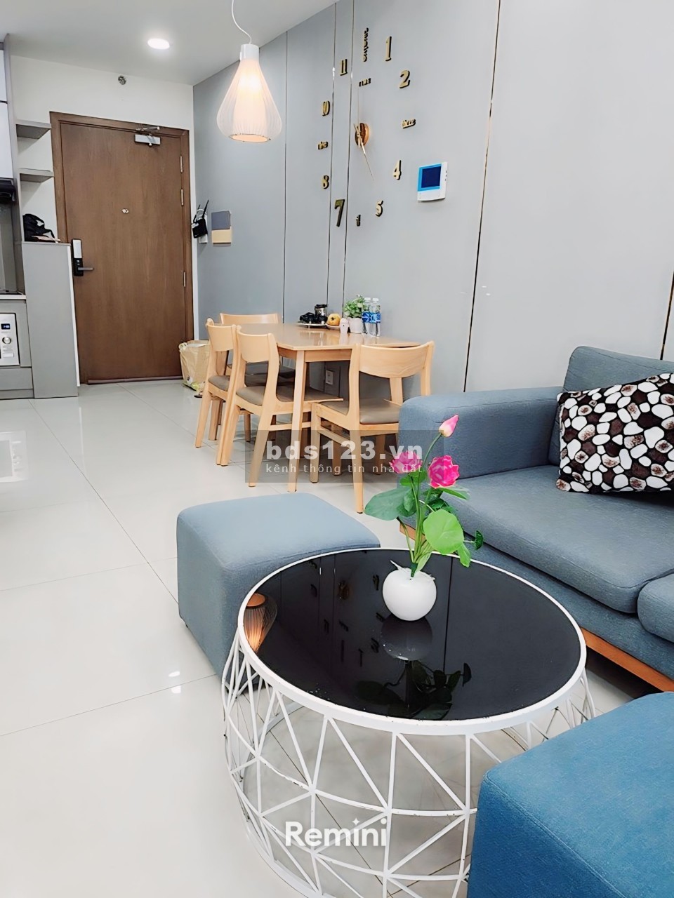 MILLENNIUM Q4 Bến Vân Đồn apartment for rent 2BR, 2WC 65m2, 19millionVND