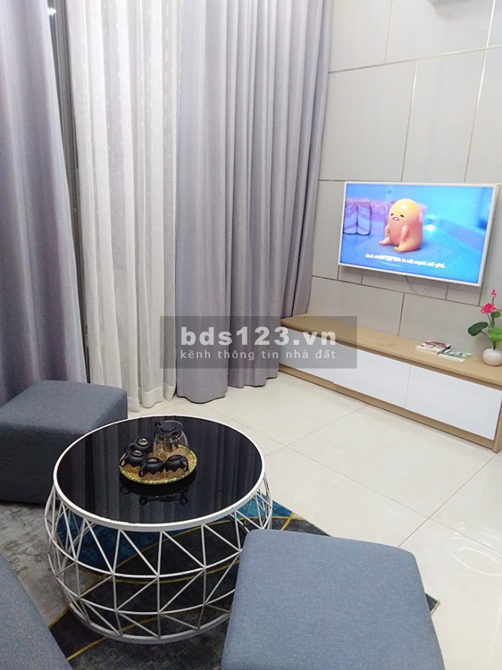MILLENNIUM Q4 Bến Vân Đồn apartment for rent 2BR, 2WC 65m2, 19millionVND