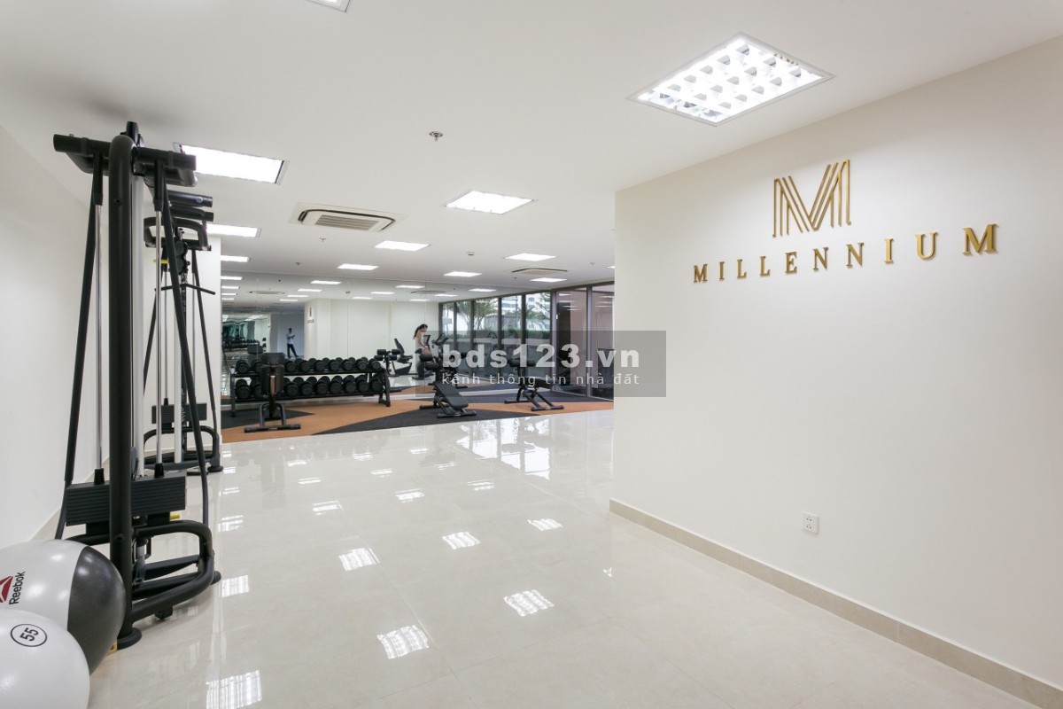 MILLENNIUM Q4 Bến Vân Đồn apartment for rent 2BR, 2WC 65m2, 19millionVND