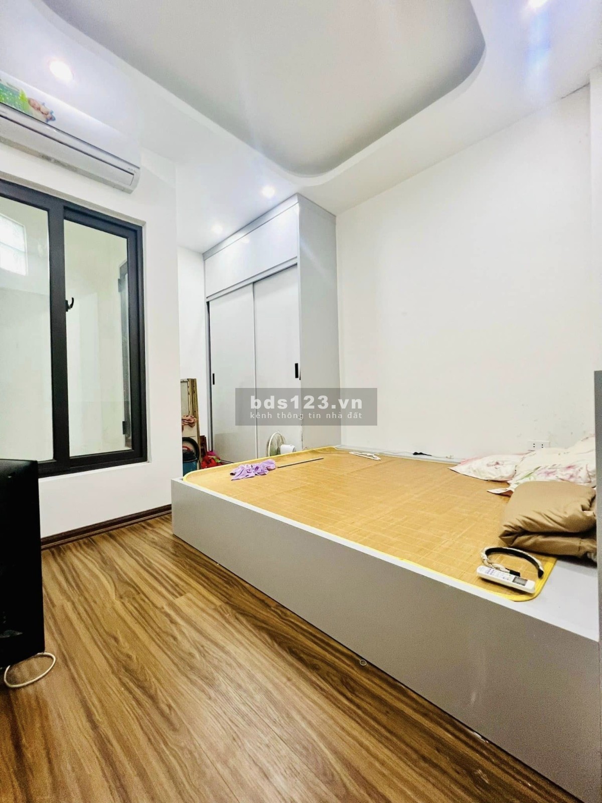 Bán nhà diện tích 41.9m2, 4 tầng, vị trí đắc địa và tiềm năng phát triển
