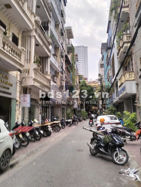 BÁN GẤP CĂN NHÀ TẠI MẶT HỒ TRUNG KÍNH - cẦU GIẤY
