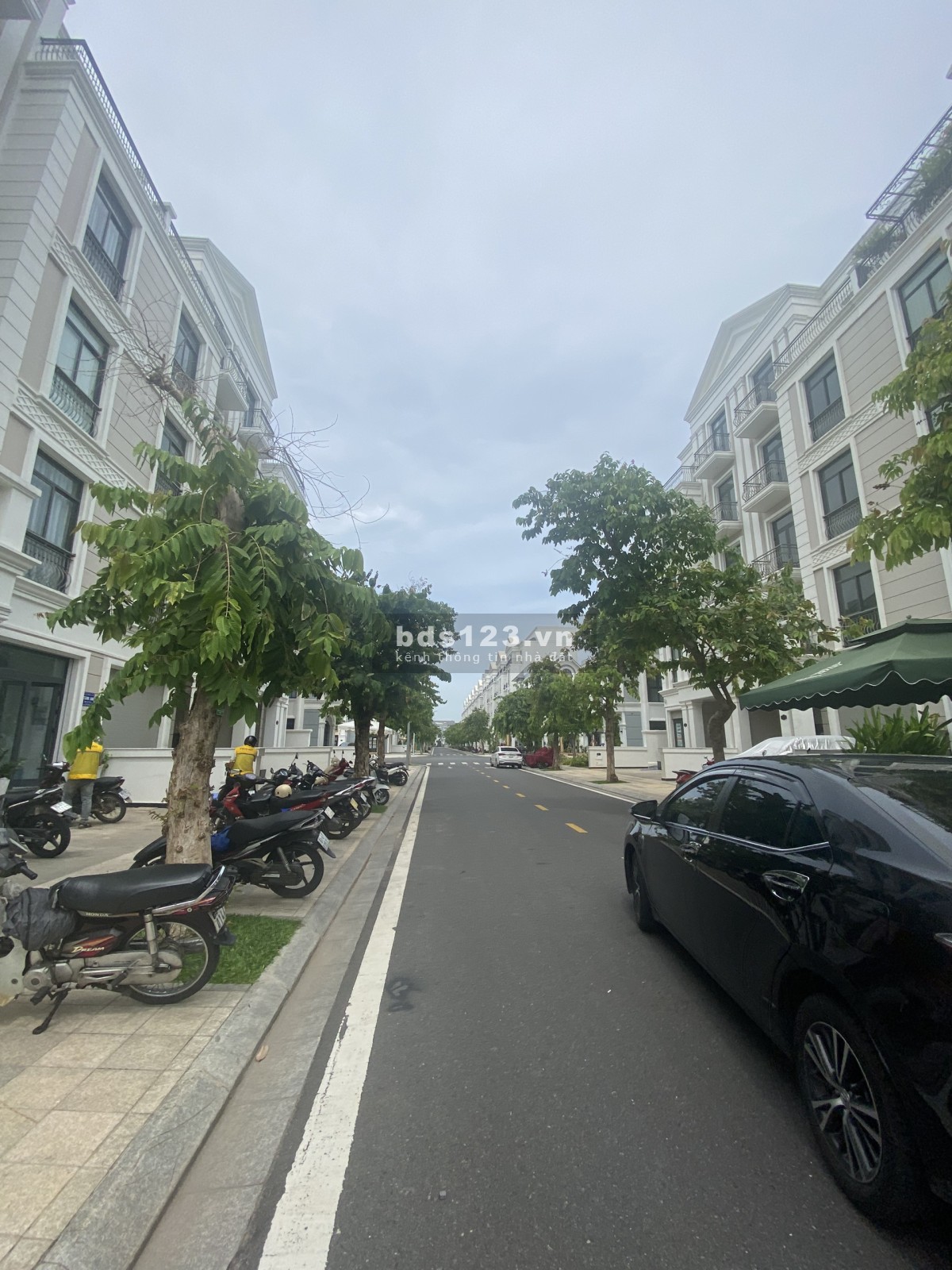 Bán nhà phố 144m2 - Glory - Giá bán top toàn khu Vinhomes Grand Park tháng 10/2024