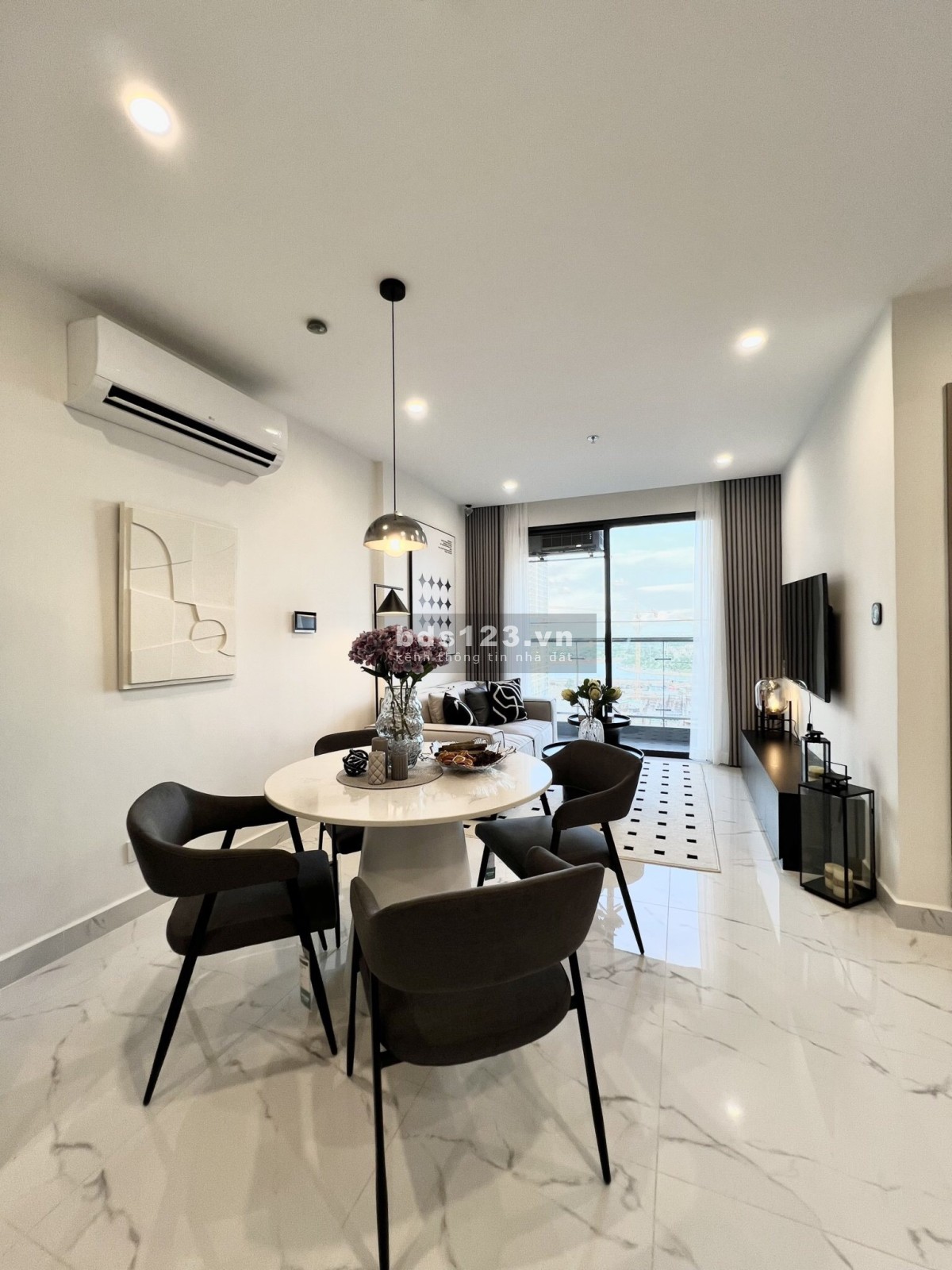 Giỏ hàng CĐT Giá căn hộ Vinhomes Grand Park Trả trước 15% nhận nhà