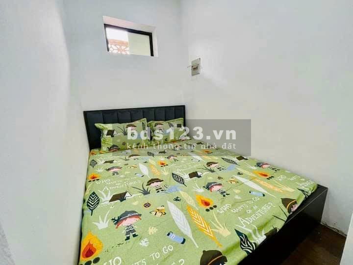 Bán Nhà Gần Đường Tôn Đức Thắng, Đống Đa 55m, giá 2.28 tỷ.