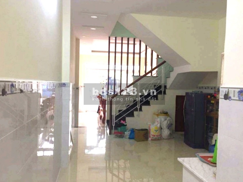 Nhà Đẹp Hẻm Xe hơi dài khủng 20m2 Hồ Văn Long Quận Bình Tân - 5,7 tỷ5,70 tỷ