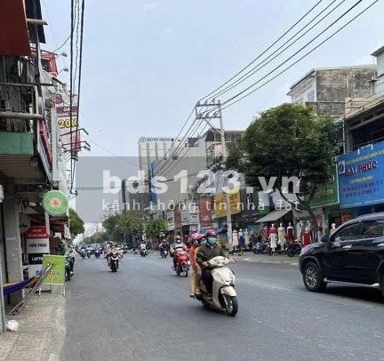 Bán nhà phố 5 lầu HXH tới cửa Tô Hiến Thành 48m2(6x8) gần Big C chỉ 7 tỷ chút.