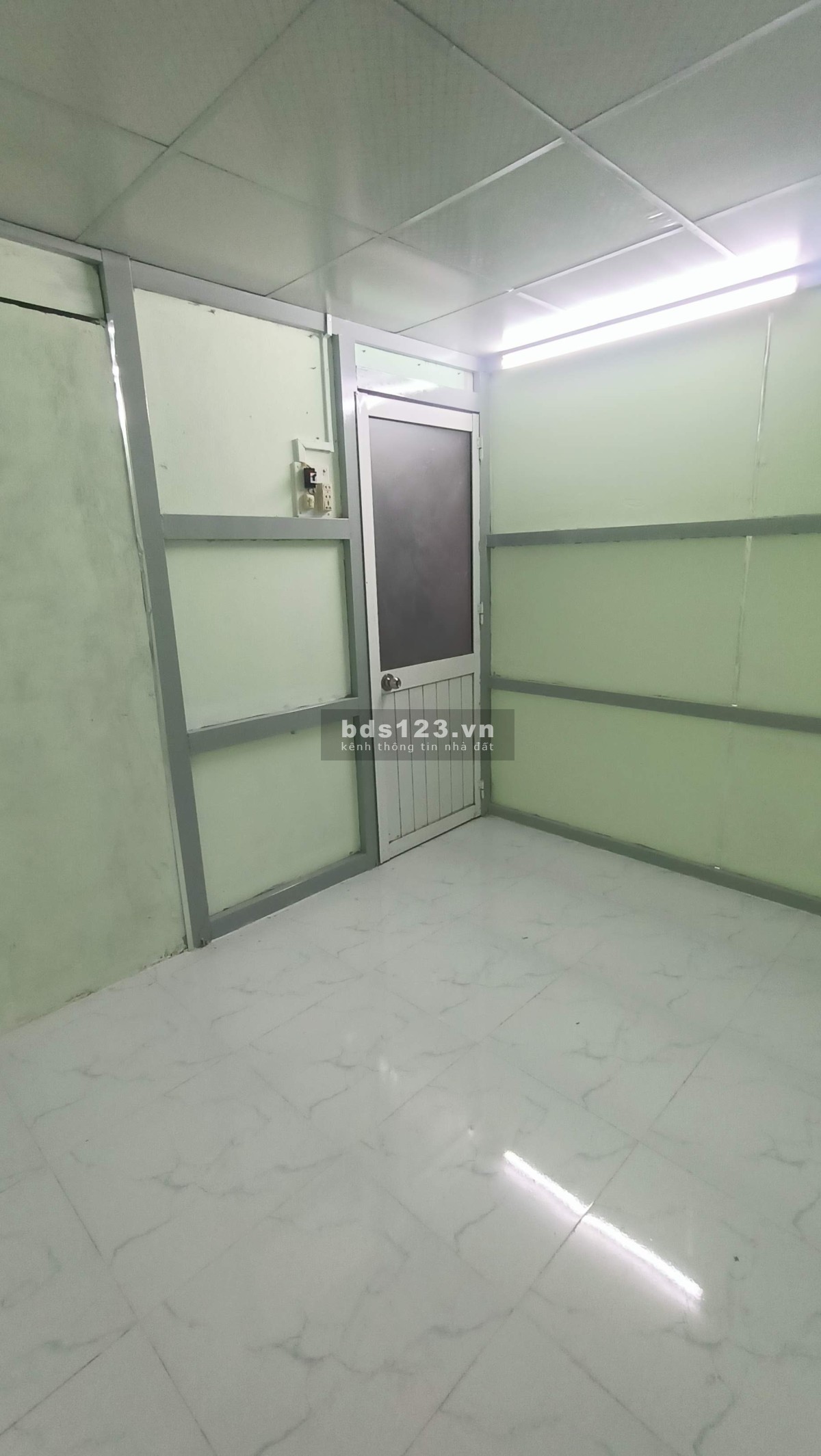 CHO NỮ THUÊ PHÒNG ĐƯỜNG HỒ THÀNH BIÊN QUẬN 8