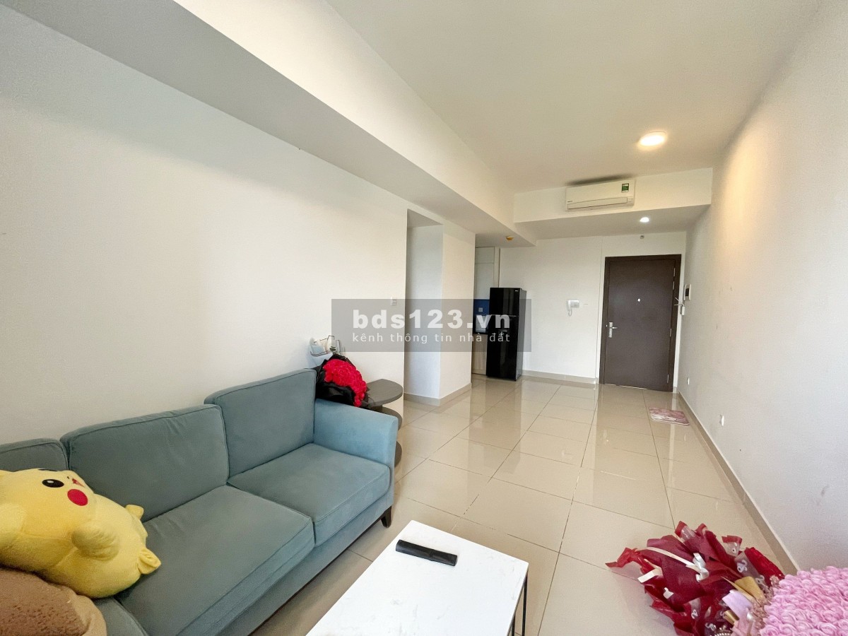Chuyển nhượng căn hộ 1pn The Sun Avenue 51m2 full nội thất giá 2,65 tỷ view tầng cao