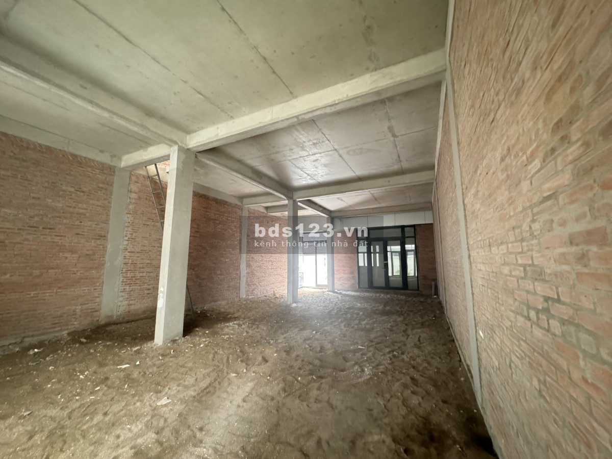 Bán nhà phố 126m2 - Manhattan - giá bán top 1 toàn khu Vinhomes Grand Park T10/2024