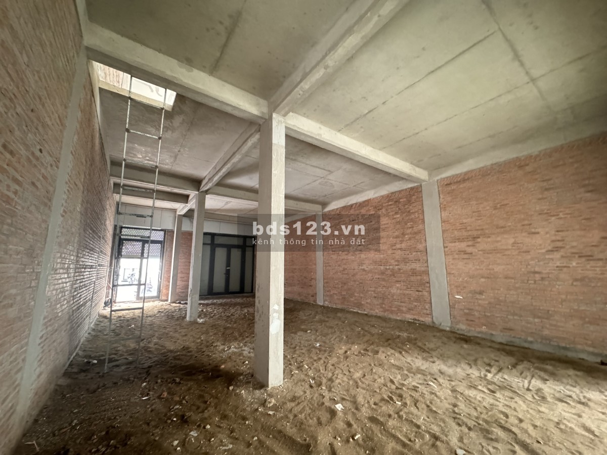 Bán nhà phố 126m2 - Manhattan - giá bán top 1 toàn khu Vinhomes Grand Park T10/2024