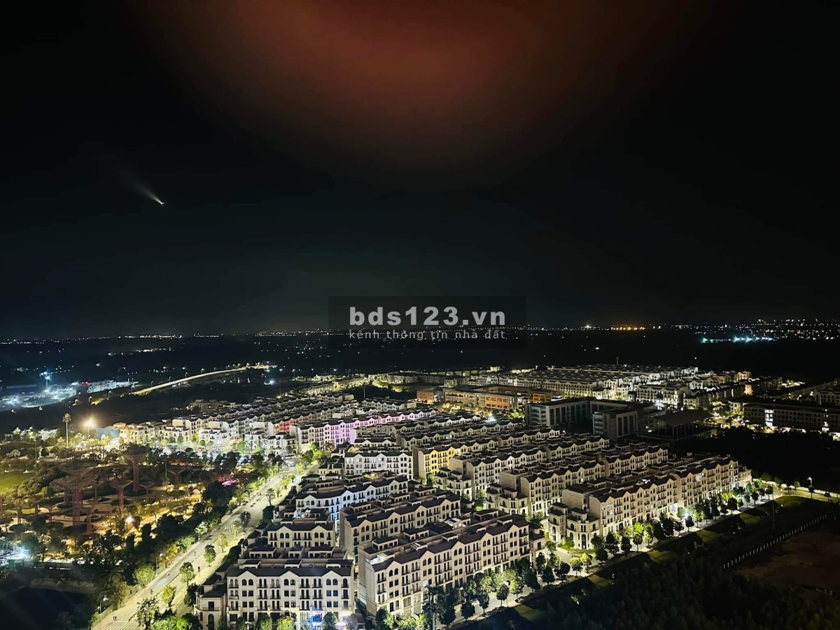 Bán nhà phố 84m2 - Manhattan - giá bán top 1 toàn khu Vinhomes Grand Park Tháng 10/2024