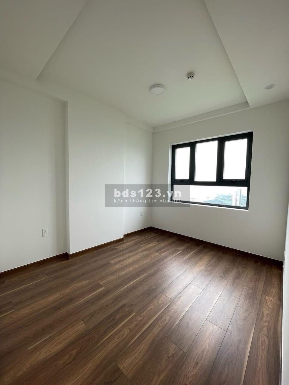 Cho thuê Chung Cư Res Green Tower - Tân Phú 70m2 2pn 11tr5