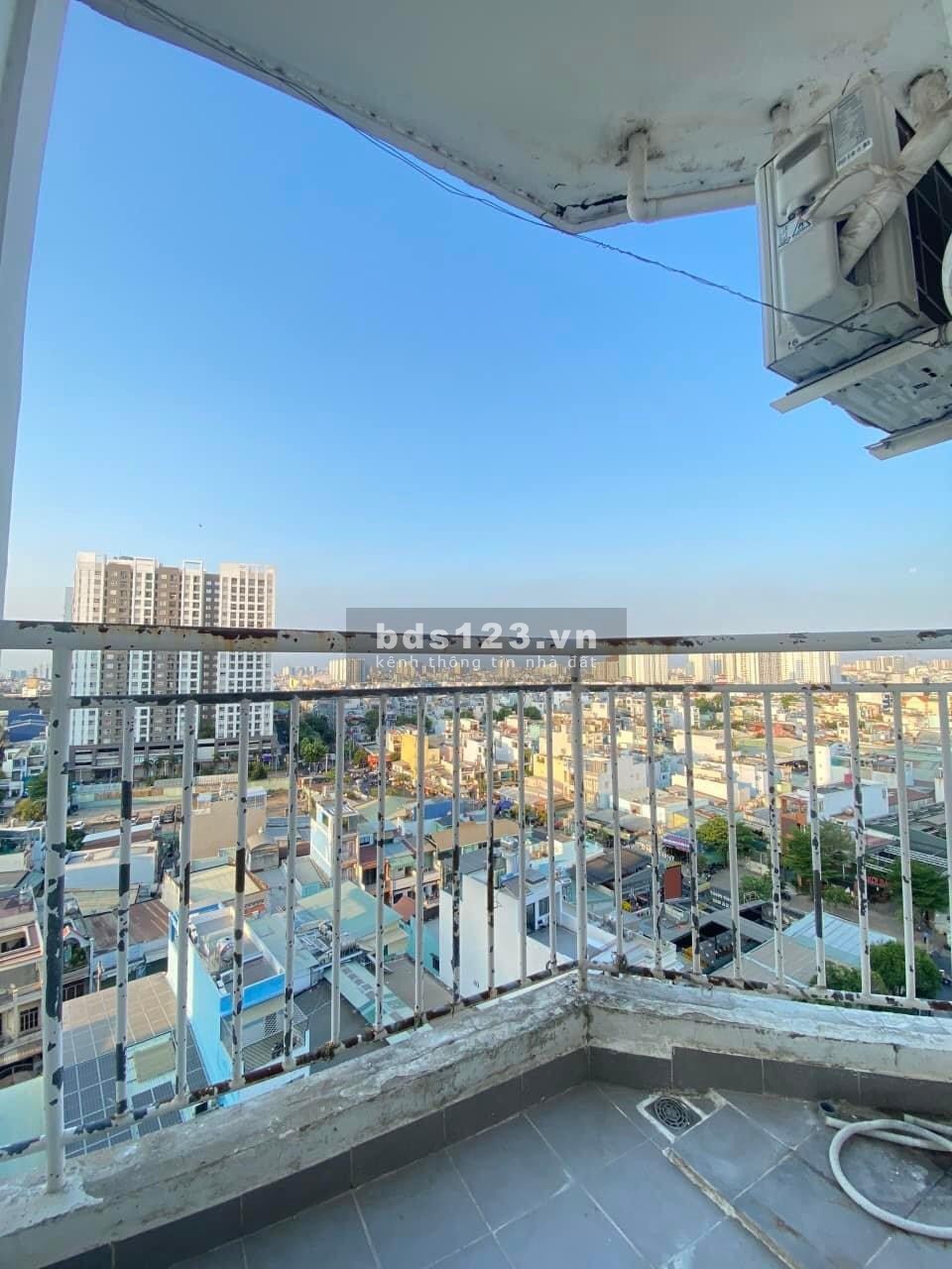 Cho thuê chung cư Cống Quỳnh Quận 1 75m2 giá 9tr 2pn, ban công thoáng