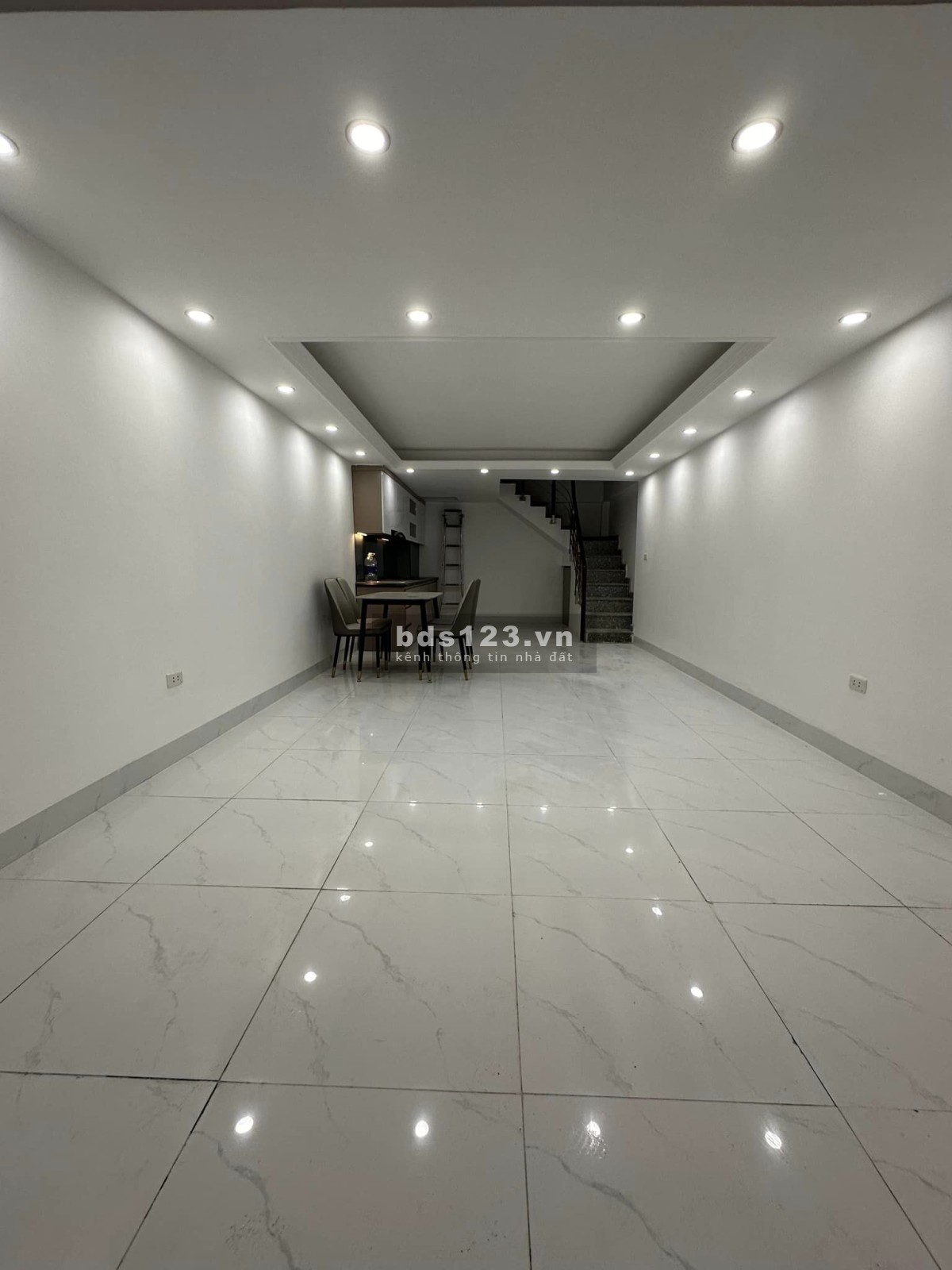 Bán Nhà Siêu Đẹp Tại Phú Đô, Ô chờ thang máy, ngõ đẹp 30m ra phố