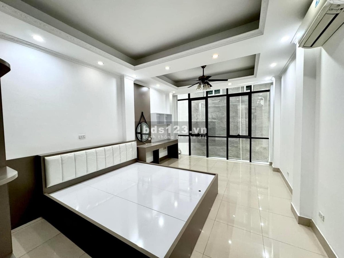 Bán Nhà Siêu Đẹp Tại Phú Đô, Ô chờ thang máy, ngõ đẹp 30m ra phố