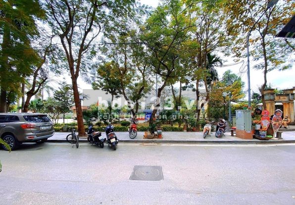 NGÕ THÔNG - 20M RA MẶT PHỐ, CÔNG VIÊN, HỒ TÂY - ĐẲNG CẤP CĂN HỘ APARTMENT