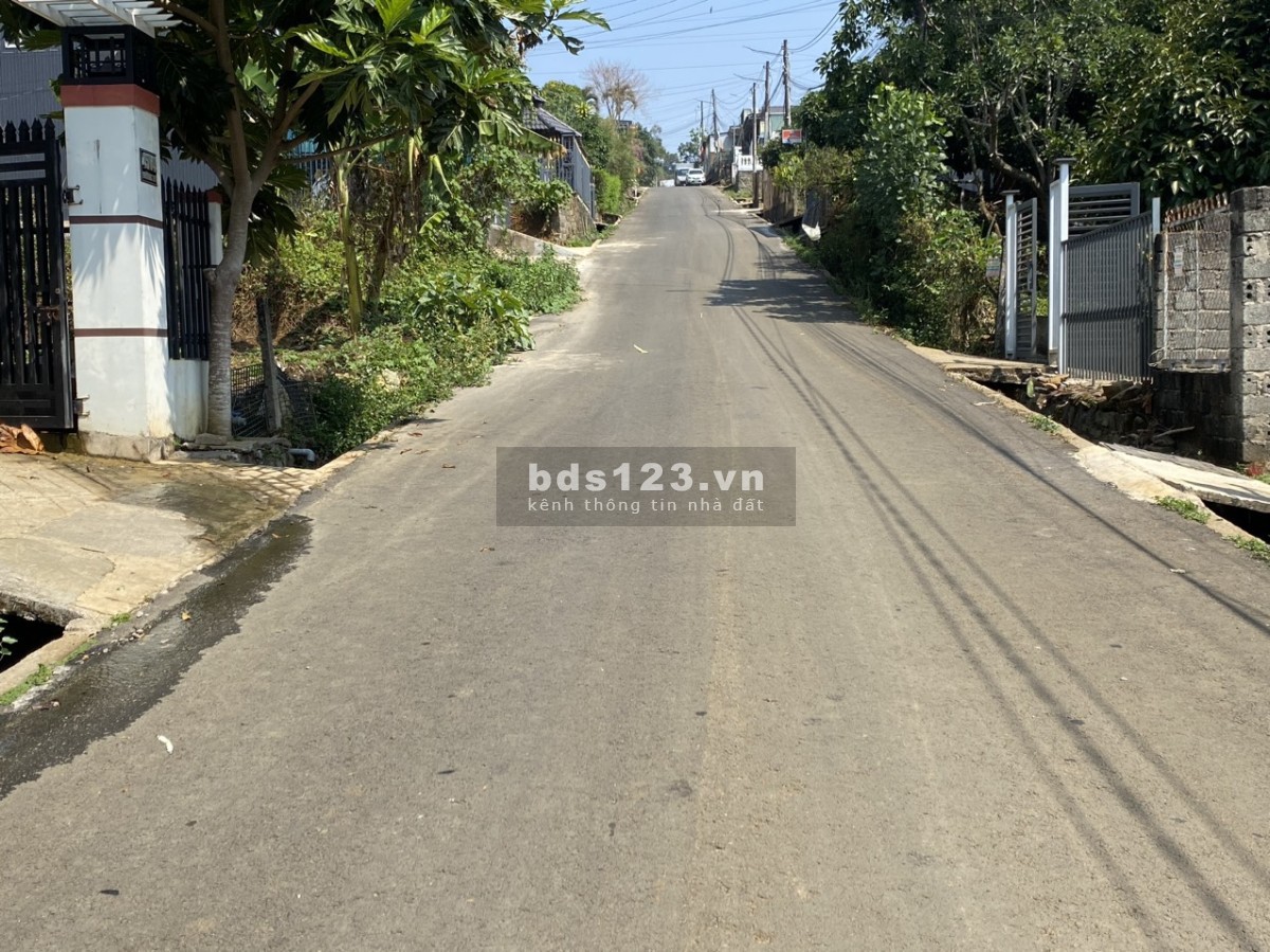 Bán lô đất đẹp hẻm 45 đường 1/5, phường Blao bảo lộc