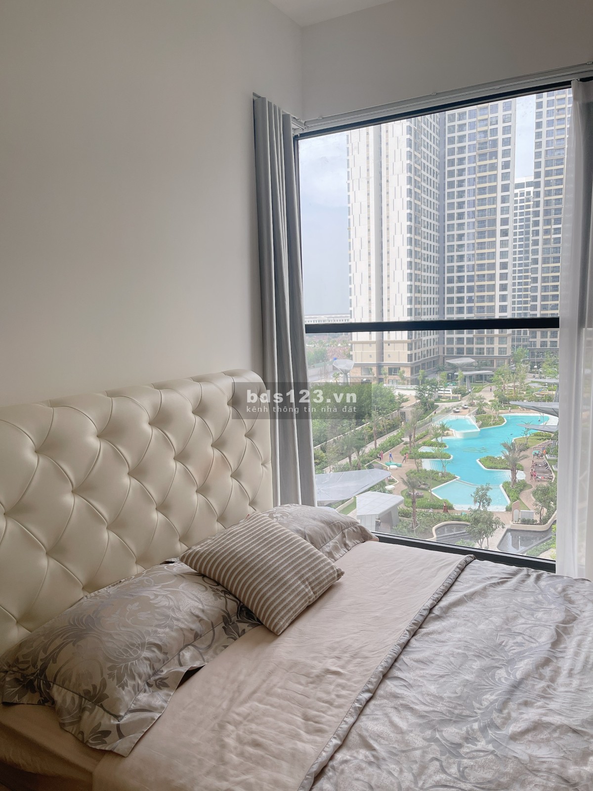 Cho thuê căn hộ 2PN2WC cao cấp Masteri Centre Point chỉ 13 triệu Full đẹp