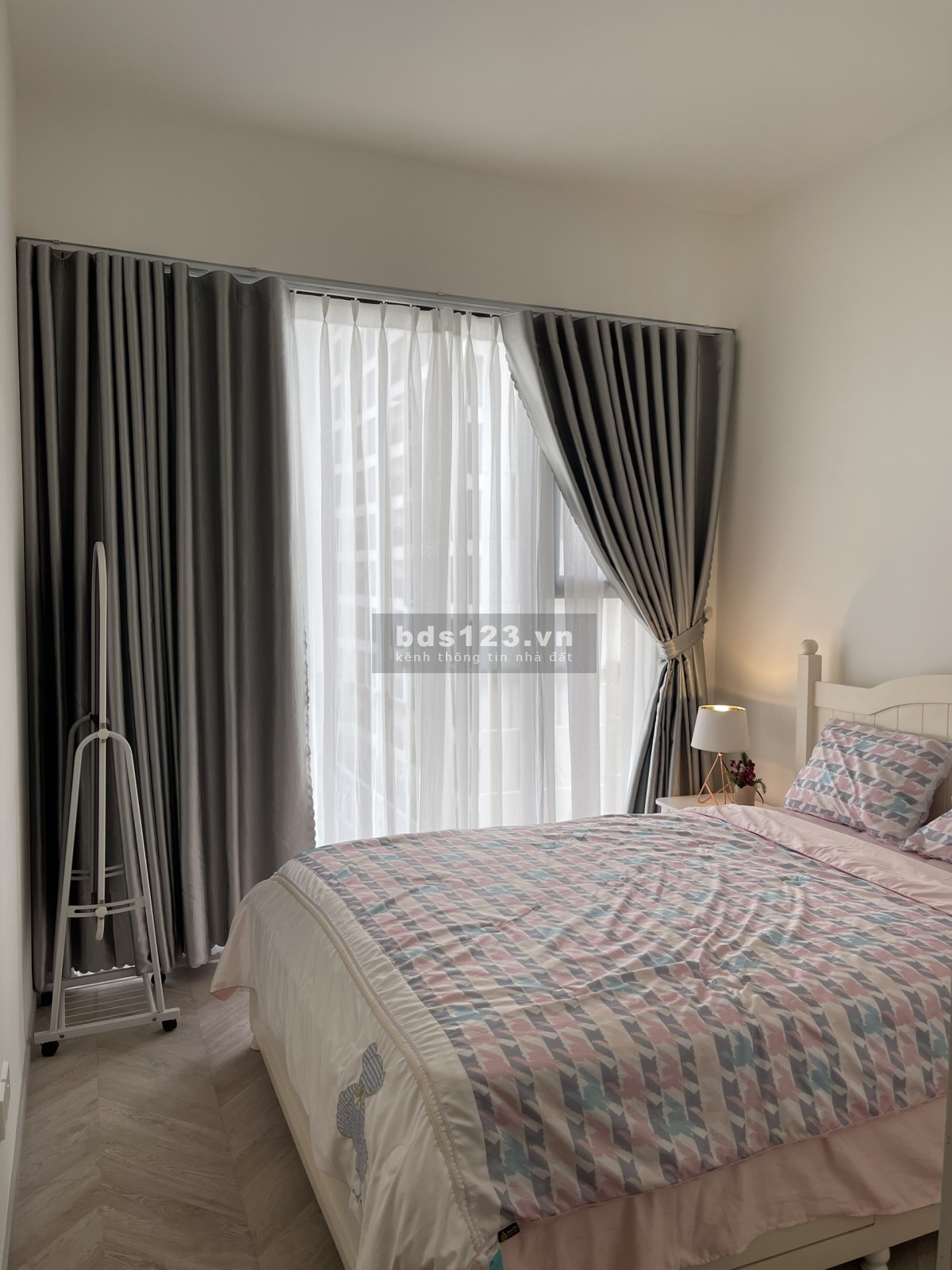 Cho thuê căn hộ 2PN2WC cao cấp Masteri Centre Point chỉ 13 triệu Full đẹp