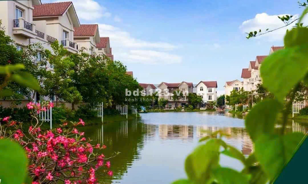 Biệt thự đơn lập góc hoàn thiện cao cấp, có hầm Vinhomes Riverside Long Biên, Hà Nội (0985941715)