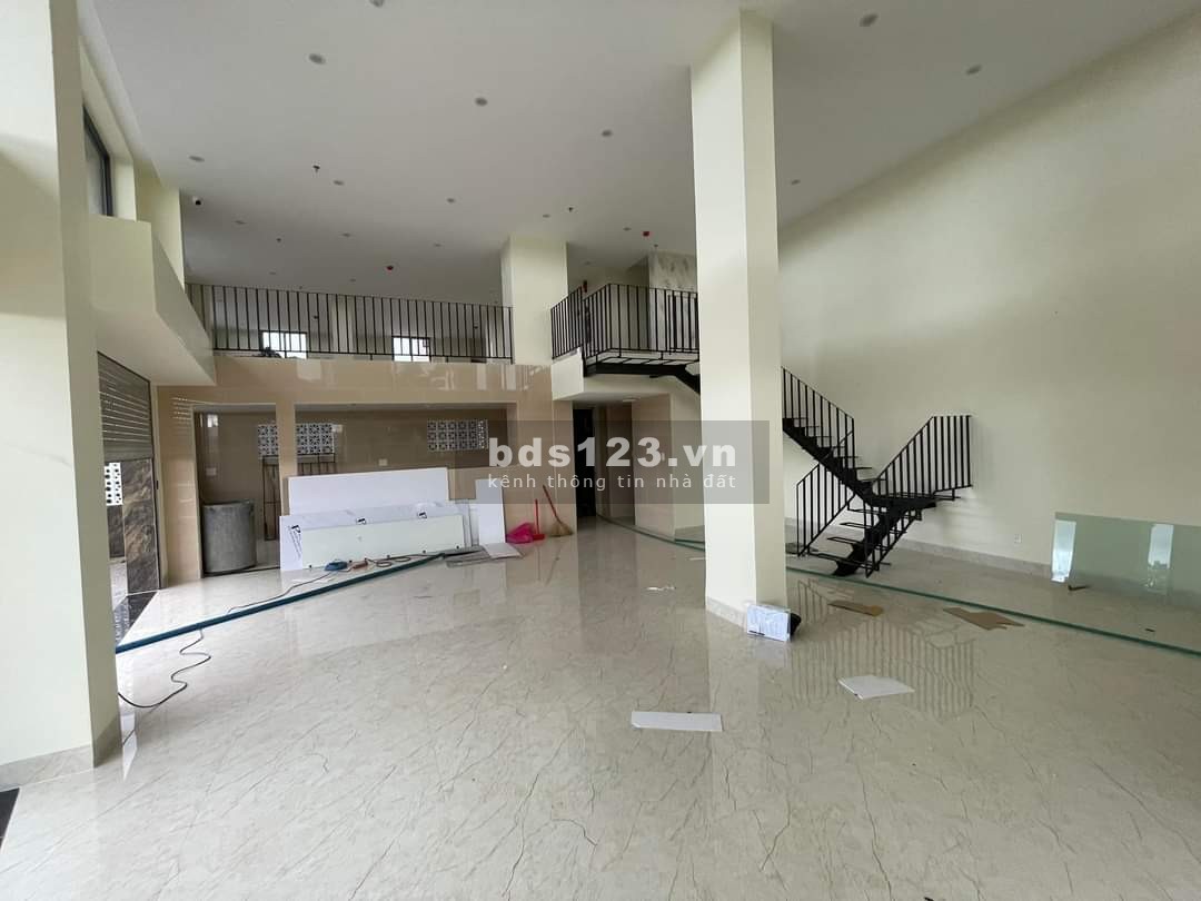 NC | Cho thuê tầng 1 - tầng lửng toà căn hộ khu vực Đầm Sen Ngũ Hành Sơn Tổng diện tích: 170m2