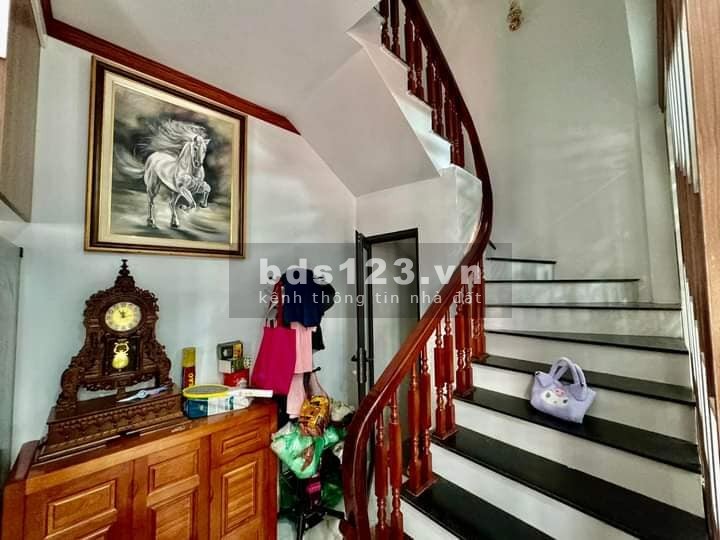 Bán Nhà Gần Đường Ô TÔ Bạch Mai, Hai Bà Trưng 32m, 5 tầng, mt 3.5m, giá 6.95 tỷ.