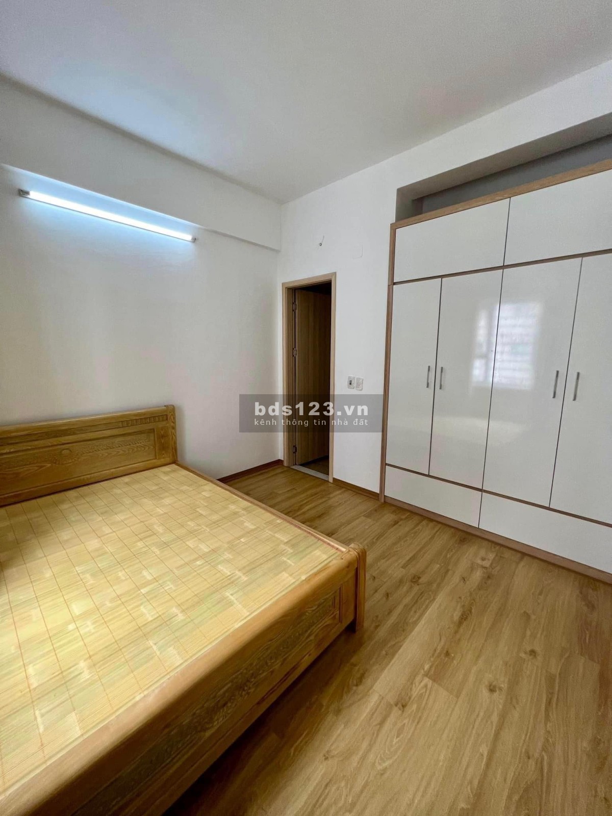 Chính chủ bán căn hộ 68m toà HH03E Kđt Thanh Hà, giá tốt nhất