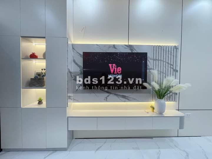 Bán Nhà Phố Khâm Thiên, Đống Đa 26m, 4 tầng, mt 3.3m, giá 5.25 tỷ.