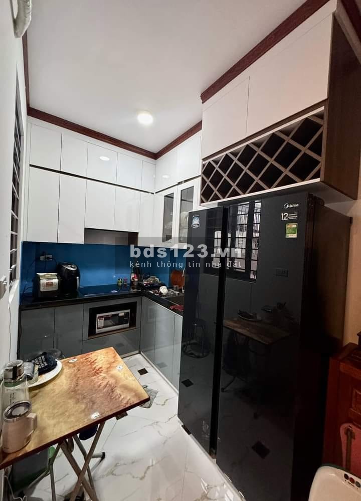 Bán Nhà Gần Đường Ô TÔ Bạch Mai, Hai Bà Trưng 32m, 5 tầng, mt 3.5m, giá 6.95 tỷ.