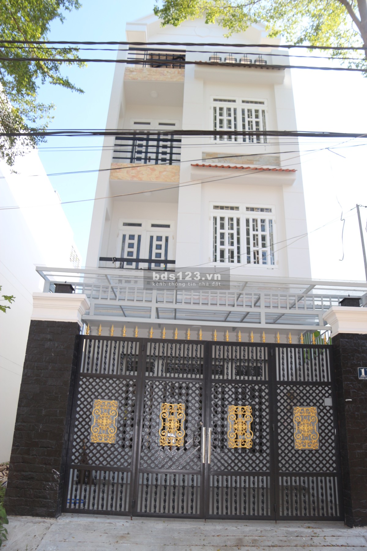 Cho Thuê Nhà Mặt Tiền Quận 8 Đường Phạm Thế Hiển. Nhà 3 Lầu 1 Thượng. Vị Trí Đẹp.
