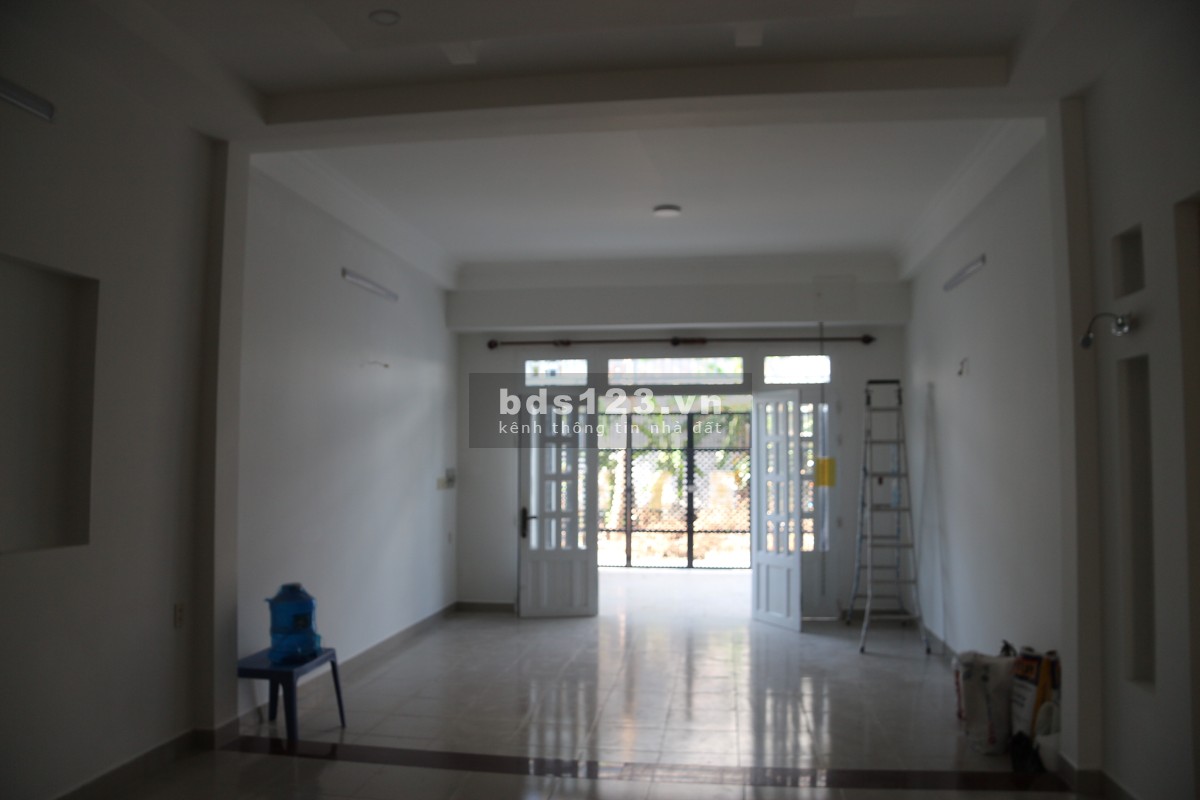 Cho Thuê Nhà Mặt Tiền Quận 8 Đường Phạm Thế Hiển. Nhà 3 Lầu 1 Thượng. Vị Trí Đẹp.