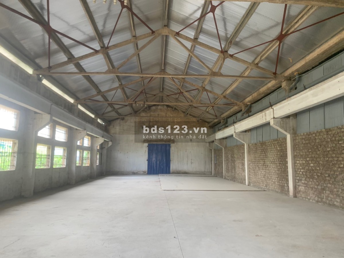 Cho thuê kho xưởng 500m2 tại đường Dĩ Ái Hoài Đức Hà Nội