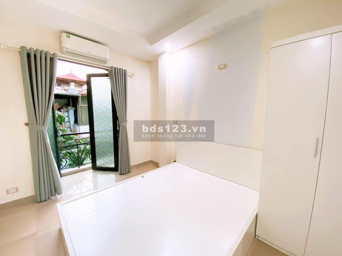 Nhà phố Giảng Võ - Ô tô tránh - 7 Tầng Thang Máy - Dòng tiền 1tỷ2/Năm