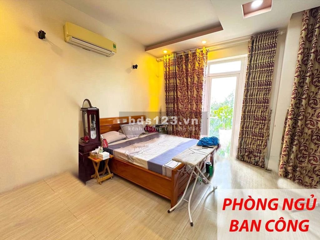 BÁN BIỆT THỰ SÂN VƯỜN 400m2 MỚI XÂY ĐƯỜNG LÊ VĂN LƯƠNG NHÀ BÈ, TẶNG TOÀN BỘ NỘI THẤT, GIÁ 10,2 TỶ