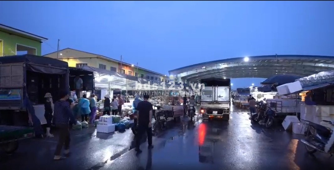 Bán và cho thuê chợ đầu mối nam Hà Nội chợ mới,
