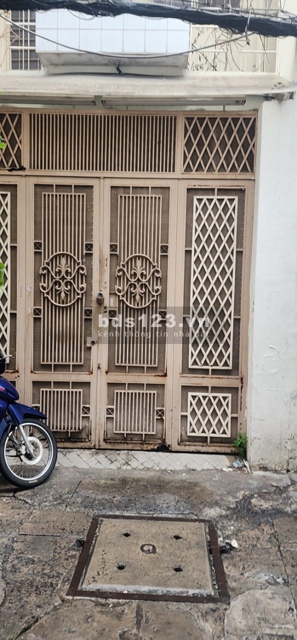 Chính chủ cho thuê nhà HXH đường Trần Bình Trọng, 3 tầng, DTXD 36m2, diện tích sàn 100.4m2