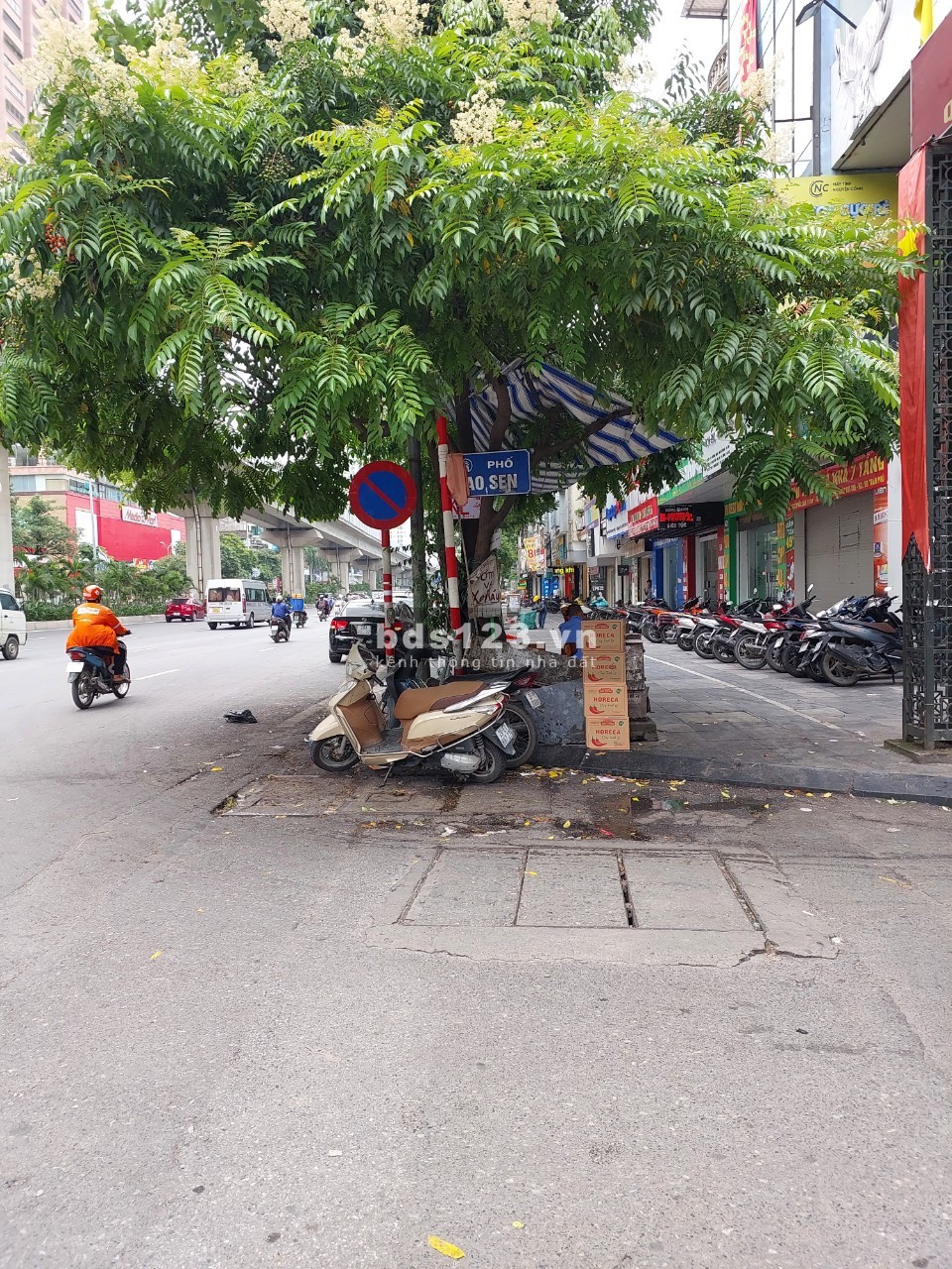 Bán nhà mặt phố Ao Sen, Mộ Lao, Hà Đông, diện tích 51m2 giá 19,4 tỷ