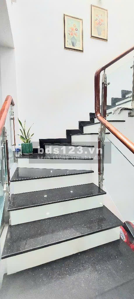 NGUYỄN VĂN TẠO, LONG THỚI, NHÀ BÈ, NHÀ 2 TẦNG ĐÚC KIÊN CỐ - MT HẺM NHỰA 12M