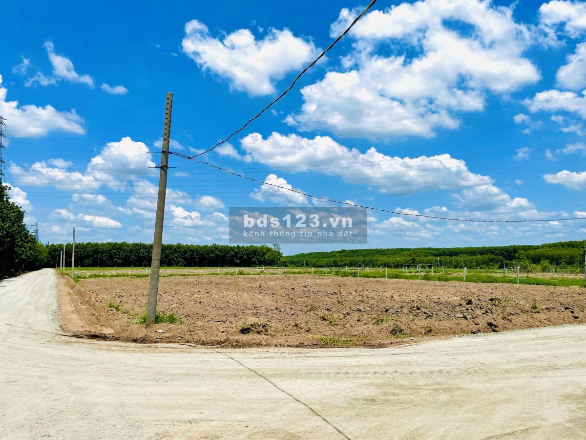 Bán đất nền Chơn Thành 505m2 giá 450tr,