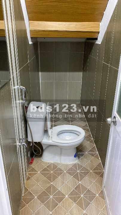 BÁN NHÀ PHƯỜNG 12, SƯ VẠN HẠNH 6,8 tỷ 45m2, 4TẦNG BTCT - 5PN - HẺM ĐƯỜNG NHựA.