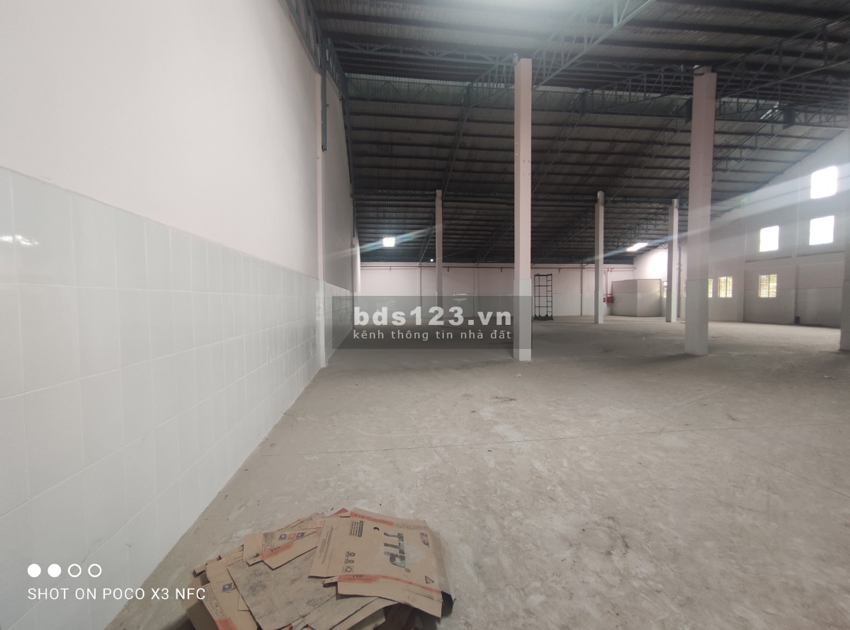 Cho thuê kho xưởng 927m2 QL 1A, Linh Xuân, Thủ Đức