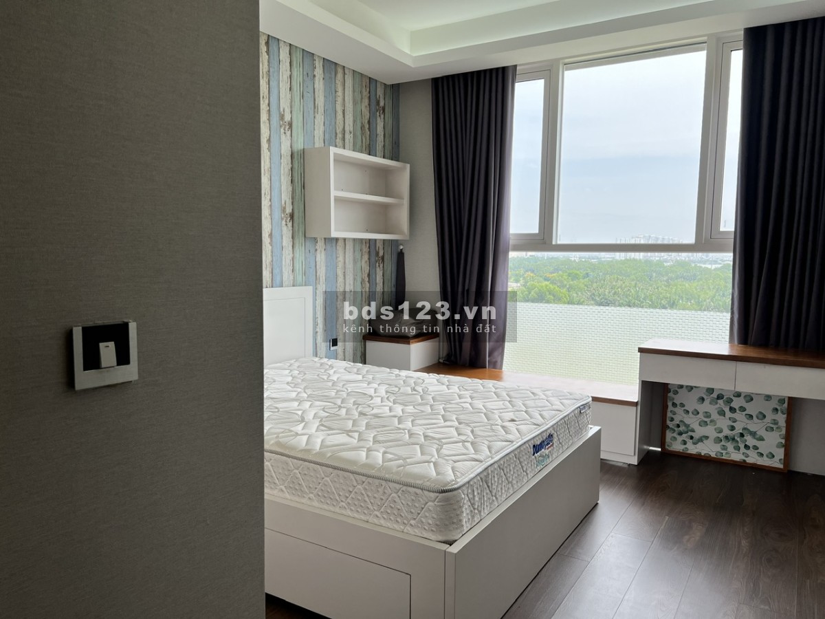Cho thuê 3PN Sarica Sala view công viên 140m2