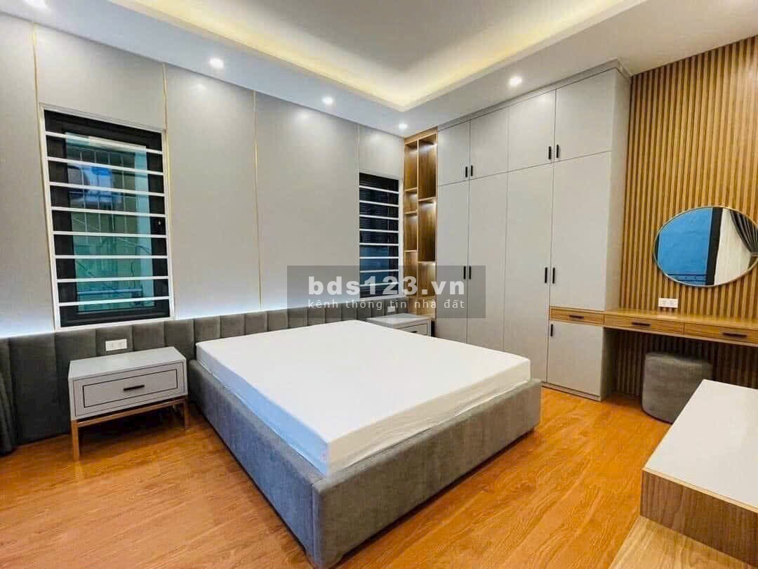 Bán Căn Nhà 5 Tầng Ở Chợ Vân Canh - Xuân Phương - Hoài Đức