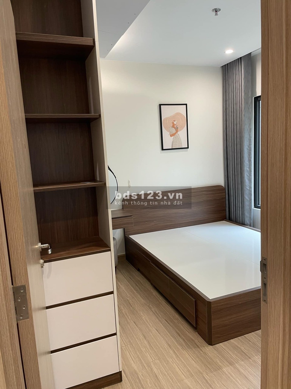 Cần bán căn 2PN GÓC 71m, ban công Đông Nam, full đồ giá 2,820 tỷ bao thuế phí - Vinhomes Ocean Park