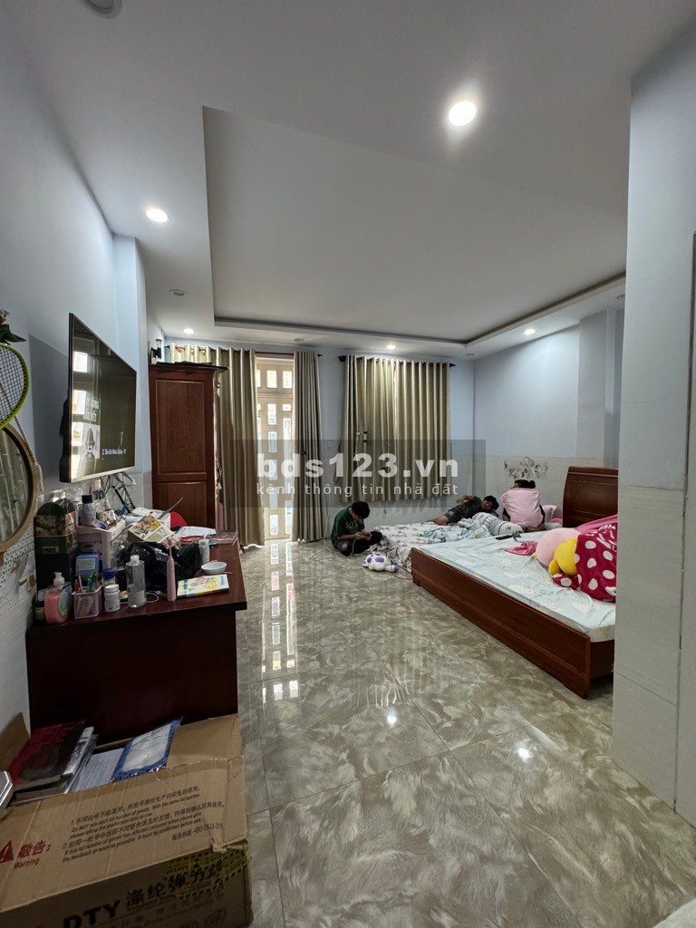 Bán gấp căn 5×15m, Khu Mã Lò Lê Văn Quới, hẻm 8m thông