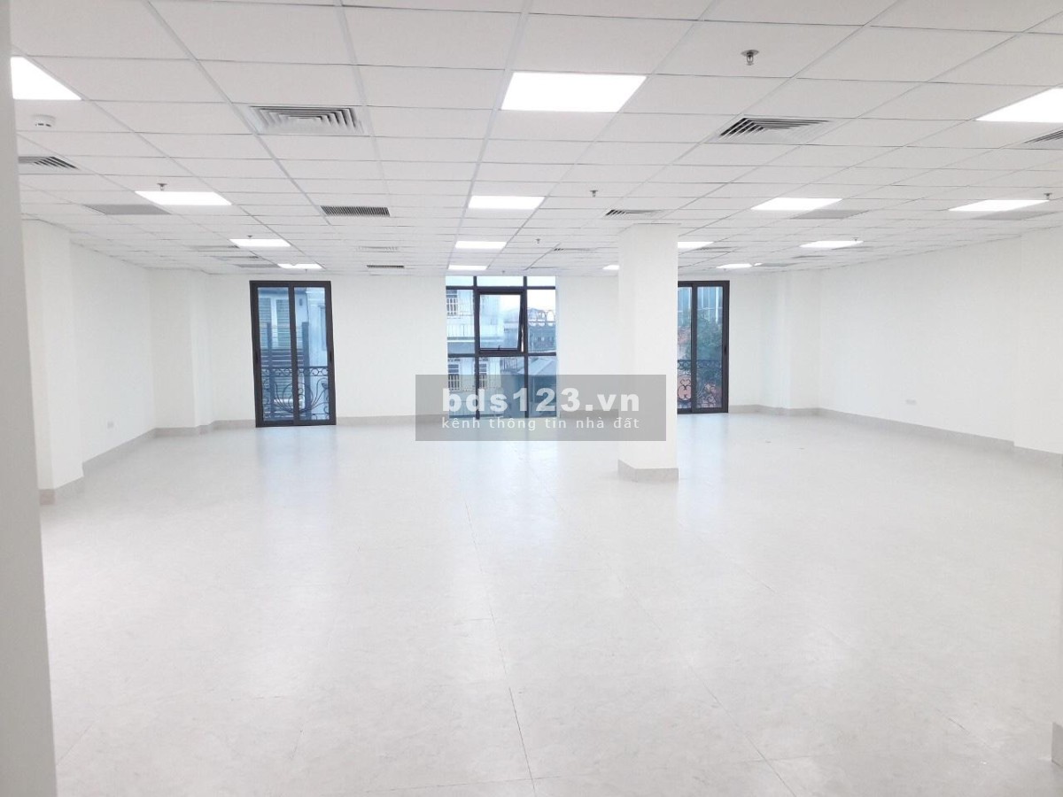 Chính chủ cho thuê mặt bằng tầng 1 tại 352 Phố Huế